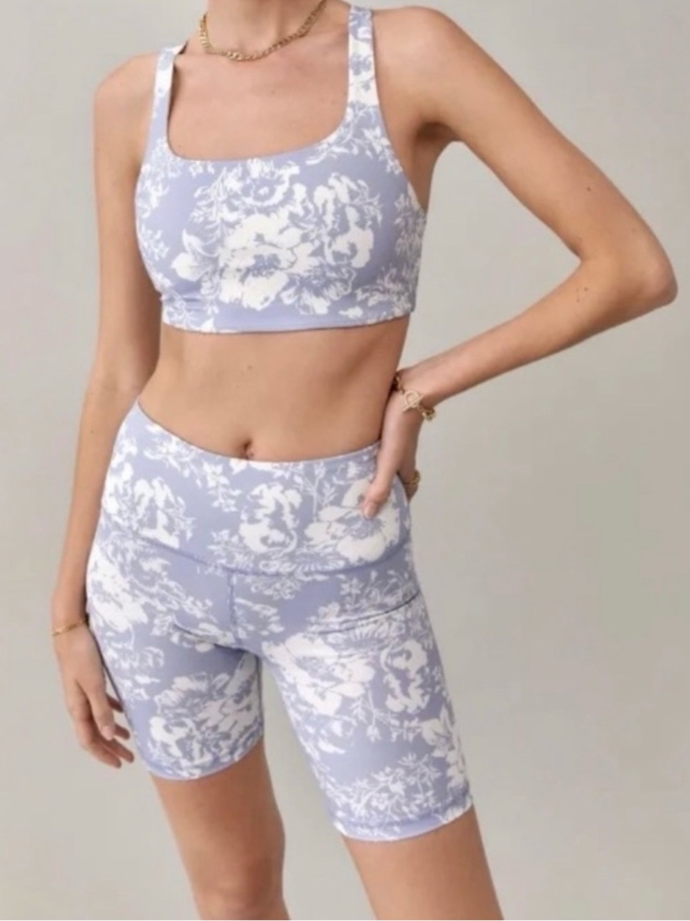 Reformation Ecomove High Rise 7inch Bike Shorts Porcelain Blue/White Floral